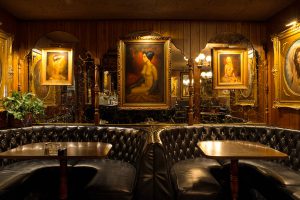 San Diego's Oldest Restaurants - Albie's Beef Inn